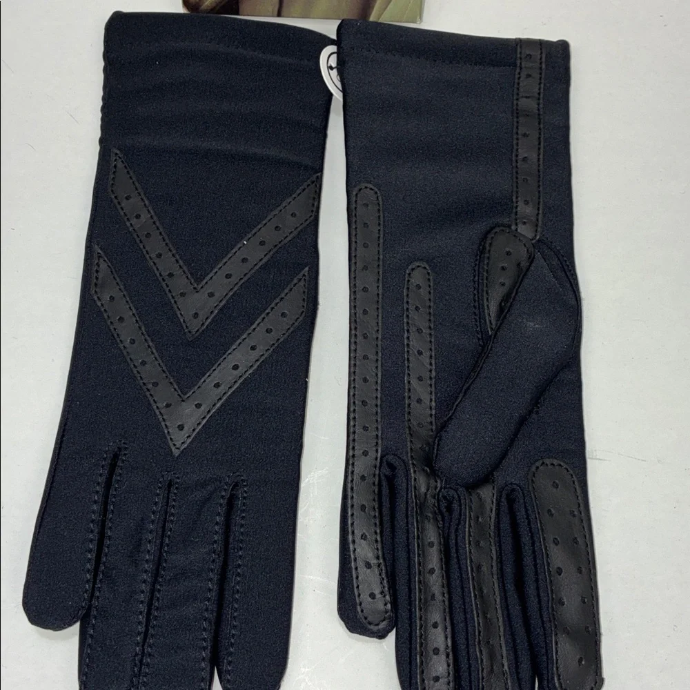 New Isotoner Sleek-Fit Knit Lined Gloves - Black
